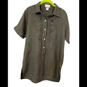 Vintage 100% Ramie (like linen) women’s blouse made in Bangladesh.